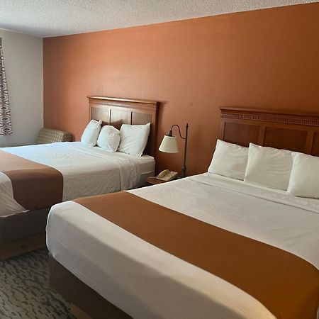 Regency Inn&Suites Anoka Exterior foto