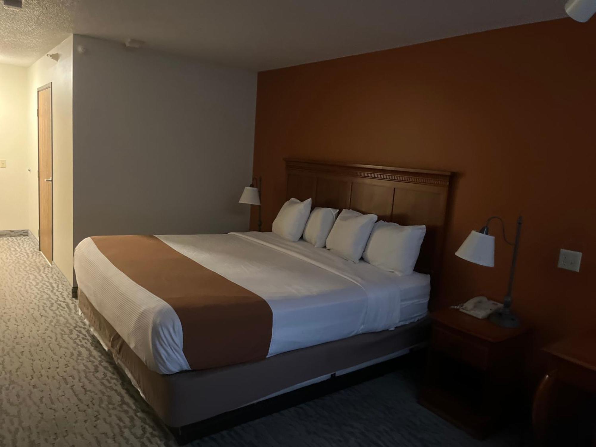 Regency Inn&Suites Anoka Exterior foto