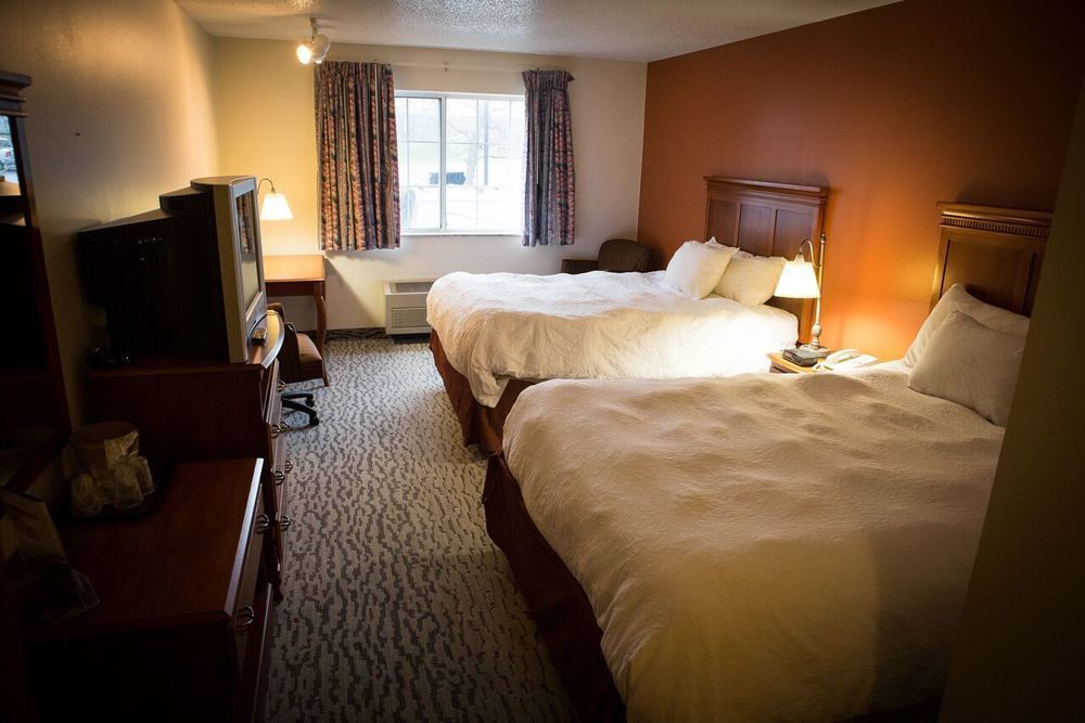 Regency Inn&Suites Anoka Exterior foto